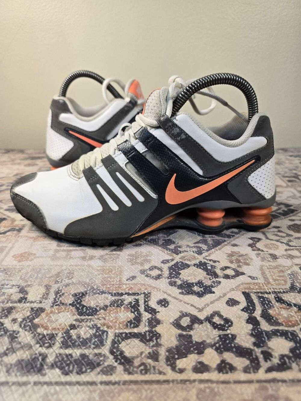 Nike Shox Z Pink Women’s Running Shoes Size 7